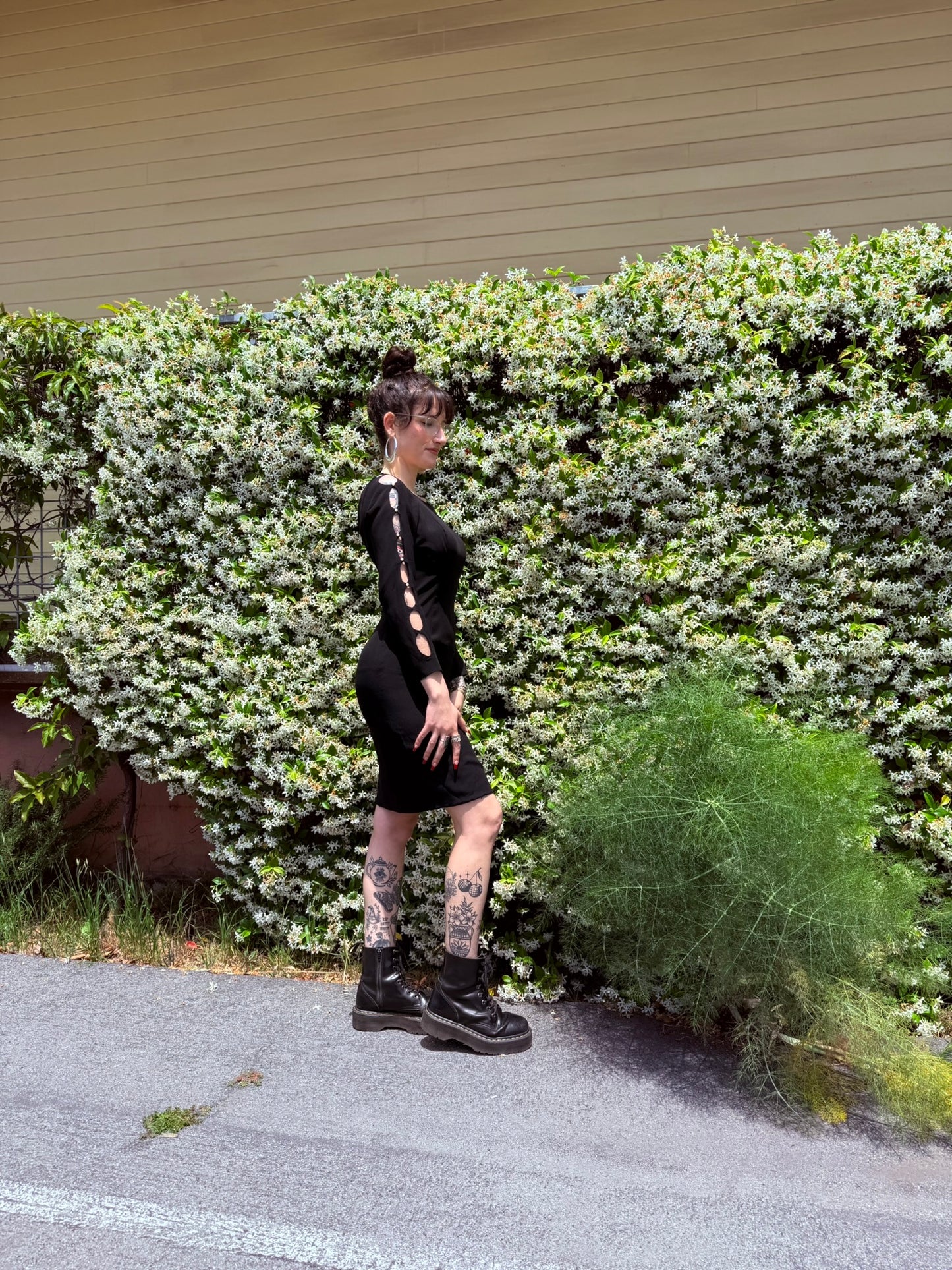 TV: 1950s Black Rayon Dress