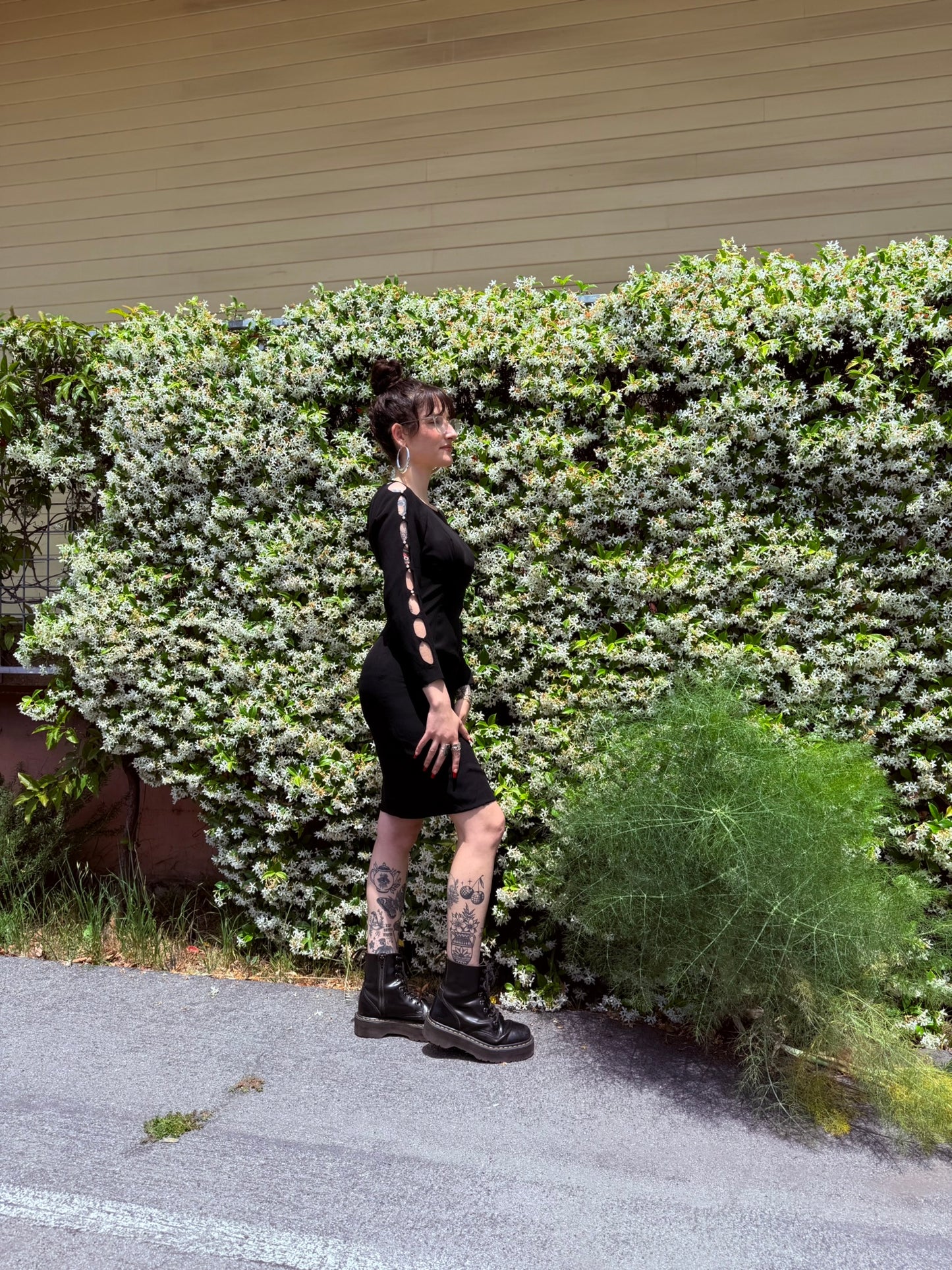 TV: 1950s Black Rayon Dress