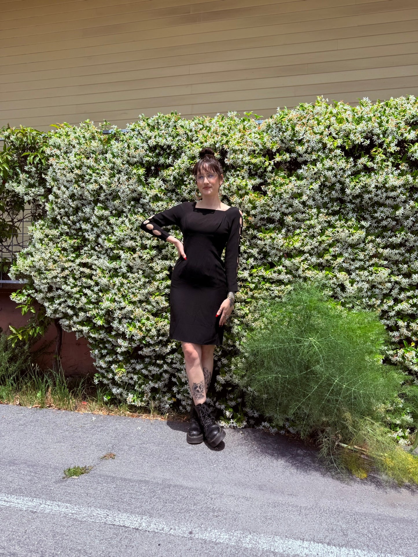 TV: 1950s Black Rayon Dress