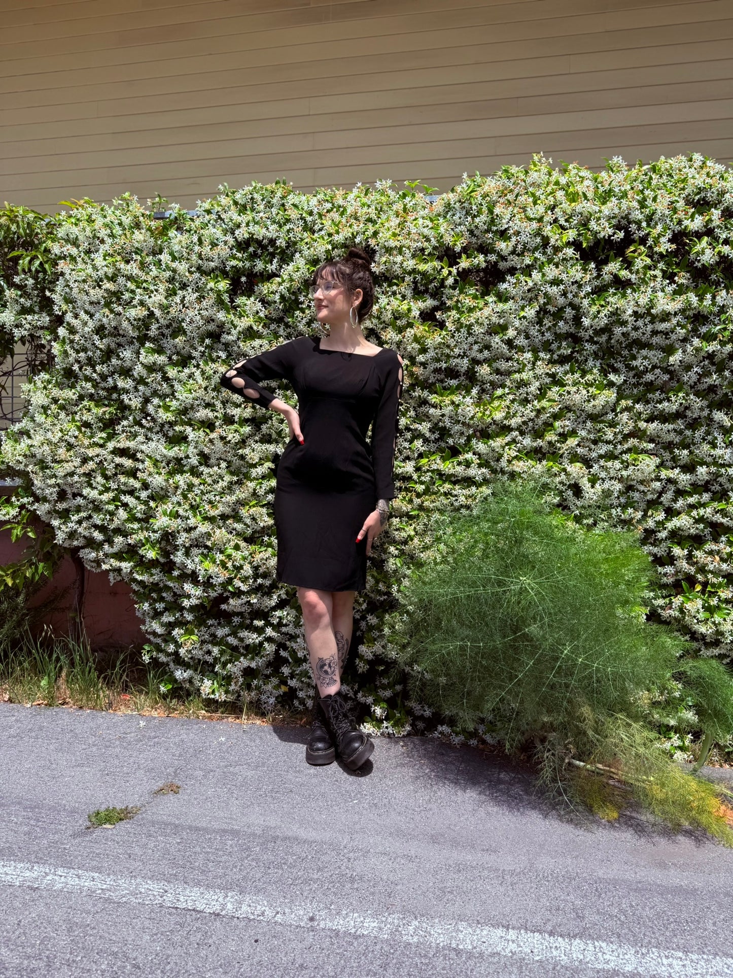 TV: 1950s Black Rayon Dress